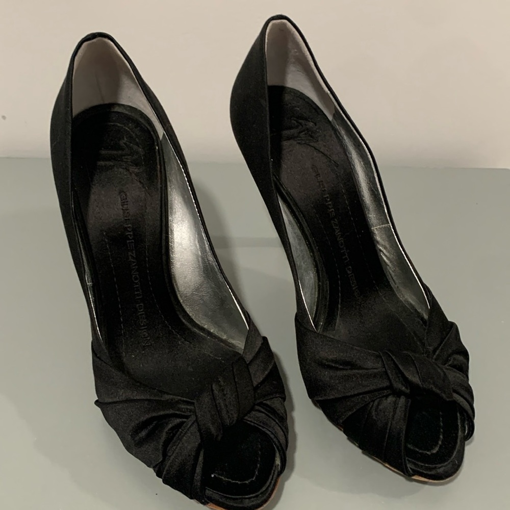 Giuseppe Zanotti design 37